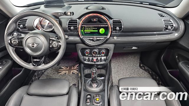 MINI Clubman — interior