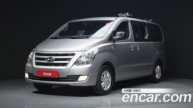 Hyundai Starex — exterior