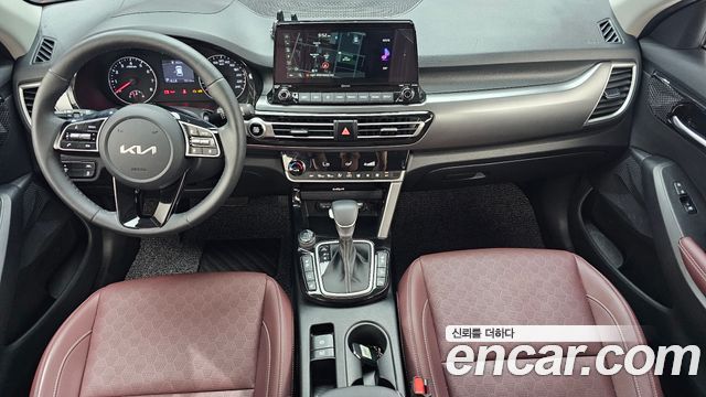 Kia Seltos — interior