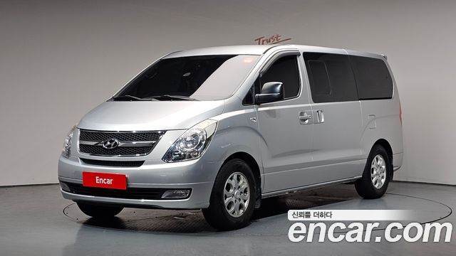 Hyundai Starex — exterior