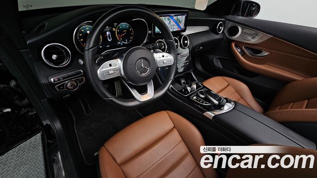 Mercedes-Benz C-Class — interior