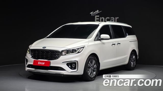 Kia Carnival — exterior