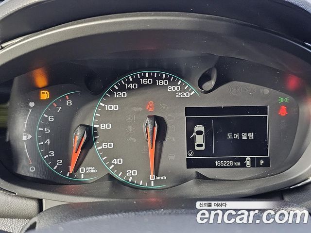 Chevrolet Korea Trax — interior
