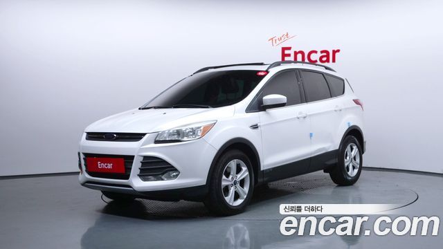 Ford Escape — exterior