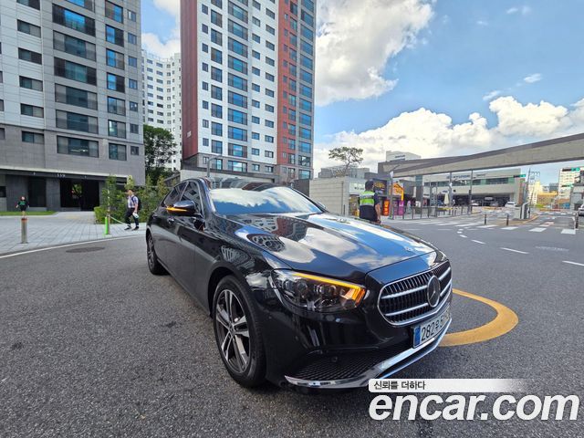 Mercedes-Benz E-Class — exterior