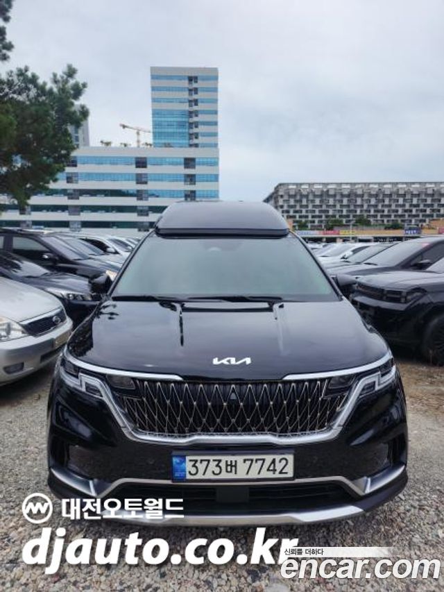 Kia Carnival — exterior
