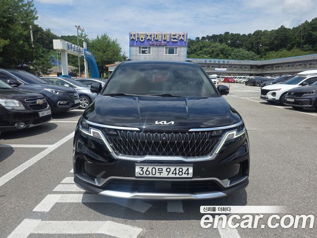 Kia Carnival — exterior