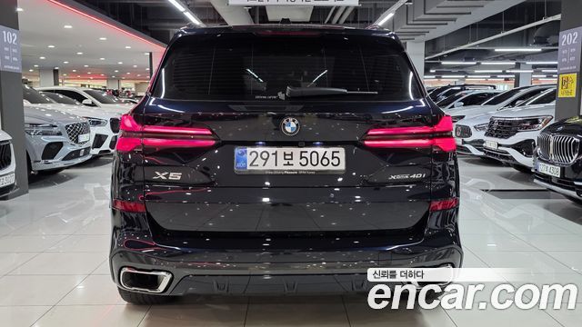 BMW X5 — interior