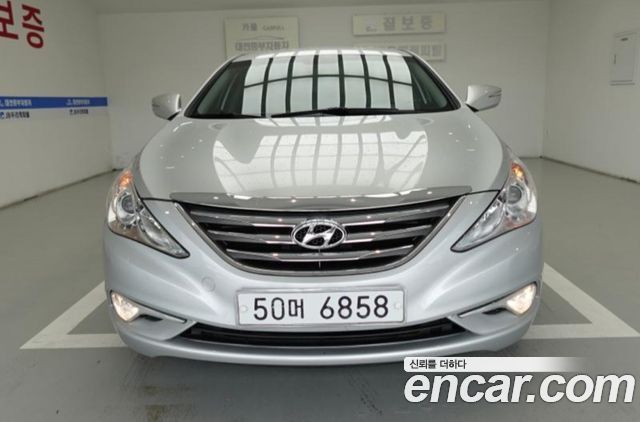 Hyundai Sonata — exterior