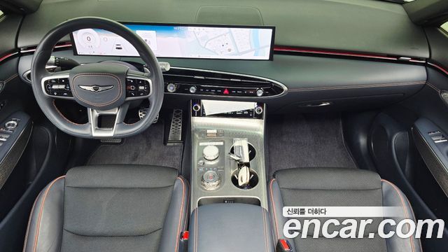Genesis GV70 — interior