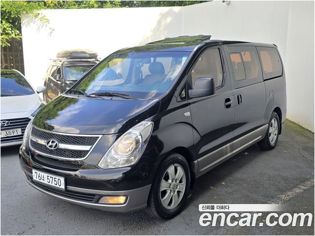Hyundai Starex — exterior
