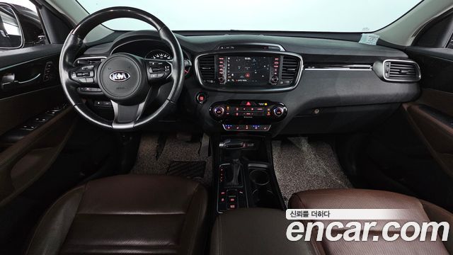 Kia Sorento — interior