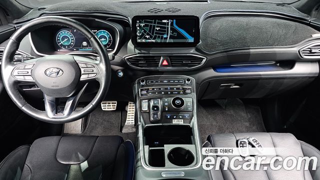 Hyundai Santa Fe — interior