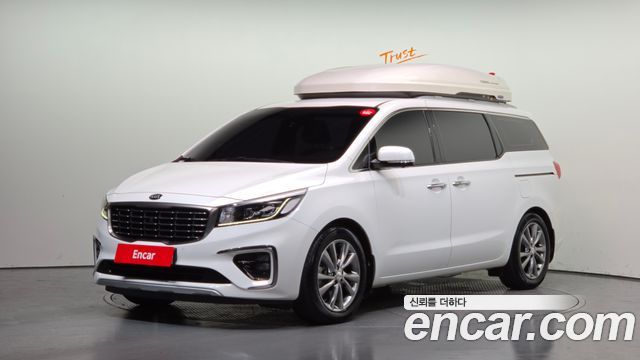 Kia Carnival — exterior
