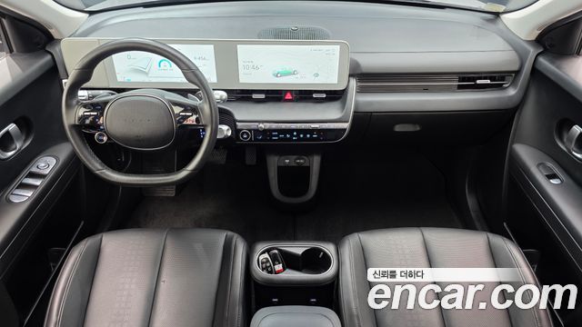 Hyundai IONIQ 5 — interior
