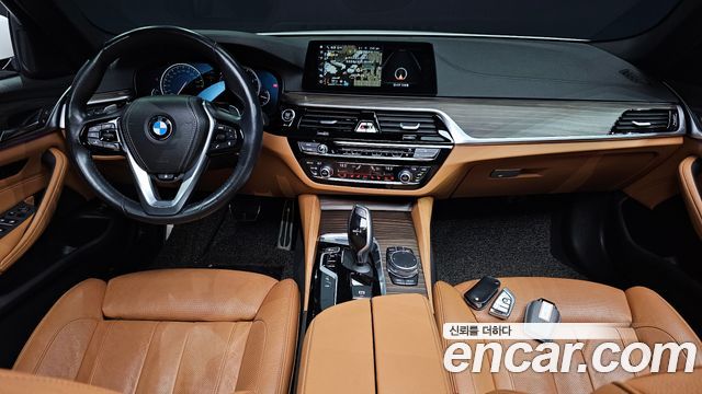 BMW 5 Series — interior