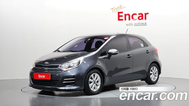 Kia Pride — exterior