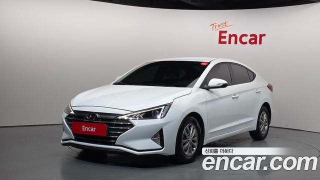 Hyundai Avante — exterior