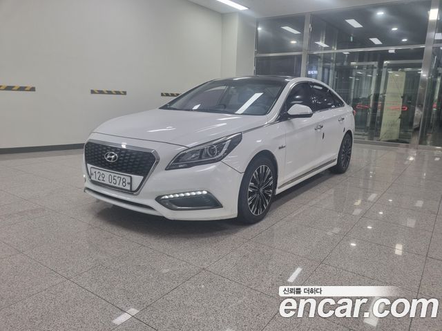 Hyundai Sonata — exterior