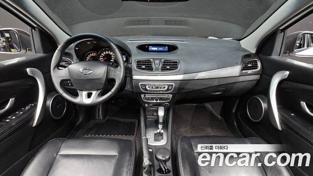 Renault Korea SM3 — interior