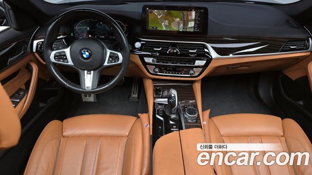 BMW 5 Series — interior