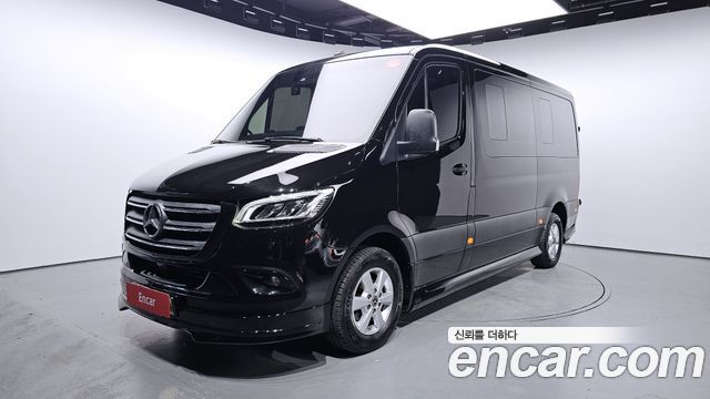 Mercedes-Benz Sprinter — exterior