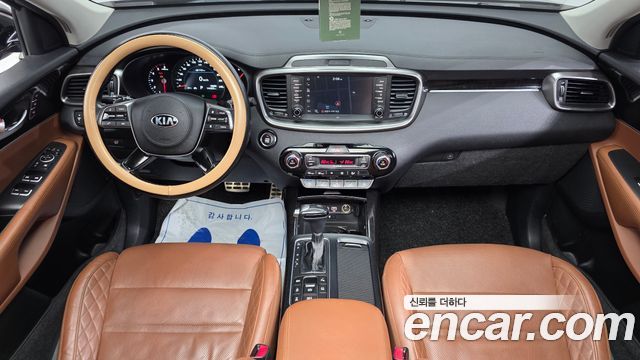 Kia Sorento — interior