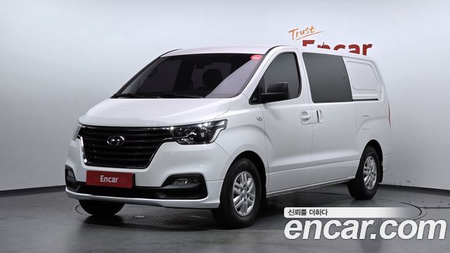 Hyundai Starex — exterior