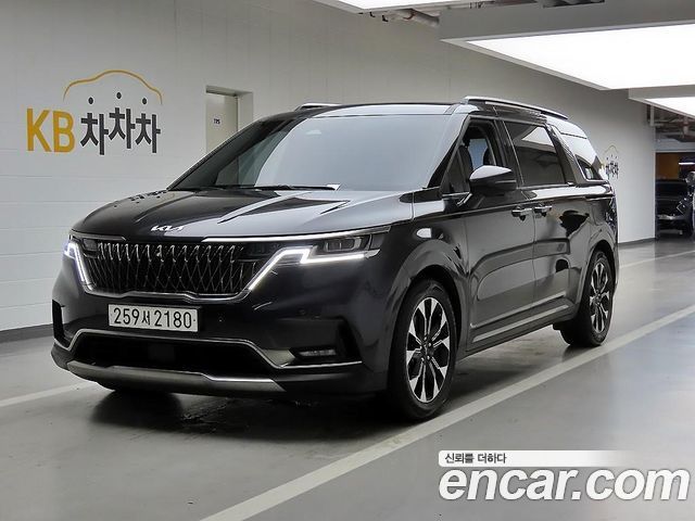 Kia Carnival — exterior
