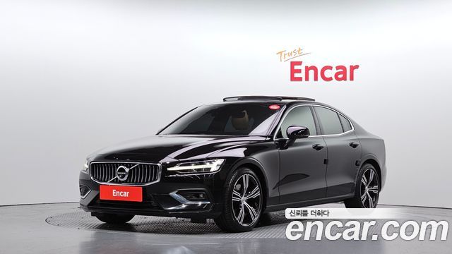 Volvo S60 — exterior