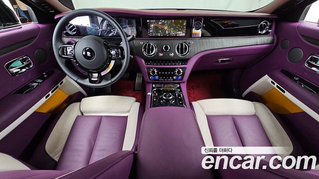 Rolls-Royce Ghost — interior