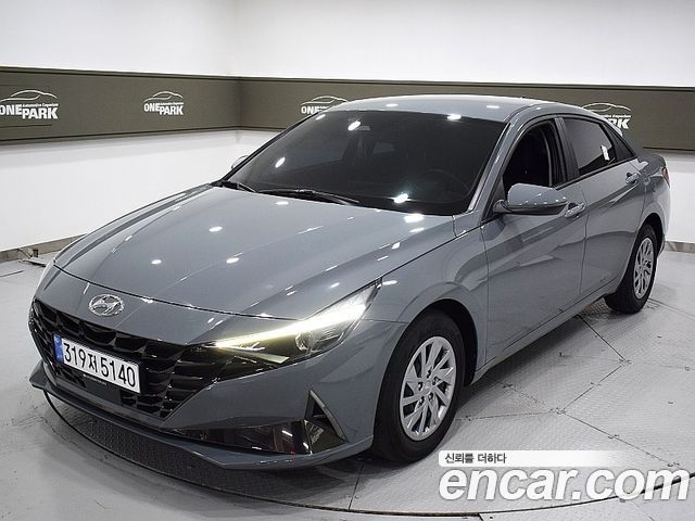 Hyundai Avante — exterior