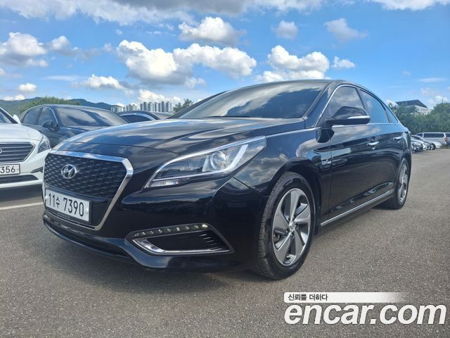 Hyundai Sonata — exterior
