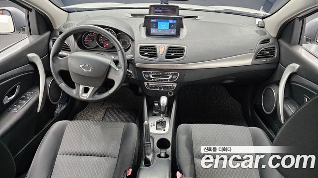Renault Korea SM3 — interior