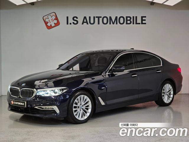 BMW 5 Series — exterior