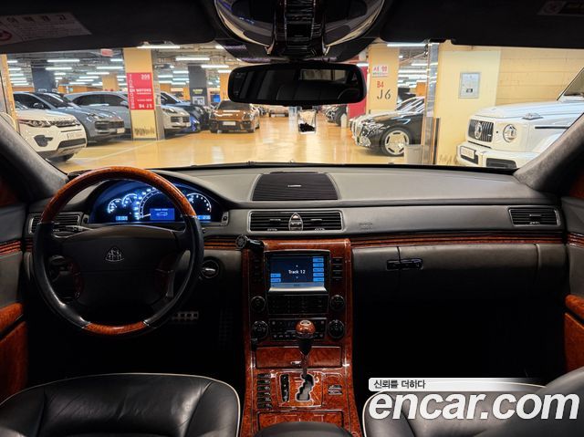Maybach 57 — interior