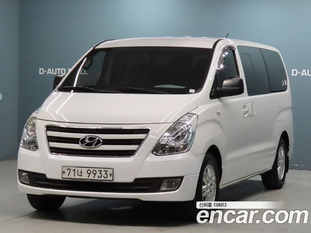 Hyundai Starex