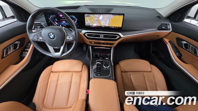BMW 3 Series — interior