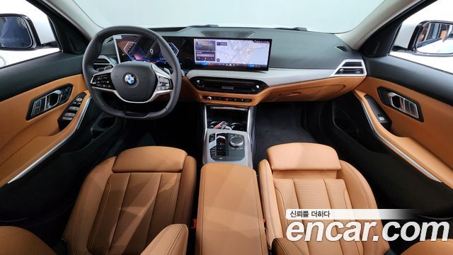 BMW 3 Series — interior