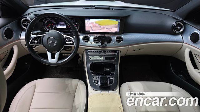 Mercedes-Benz E-Class — interior