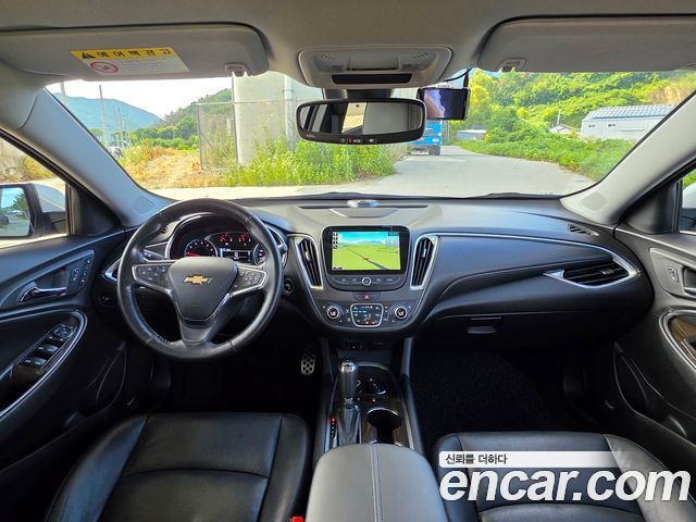 Chevrolet Korea Malibu — interior