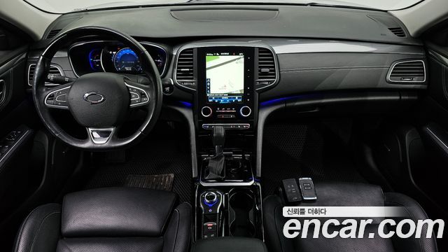 Renault Korea SM6 — interior