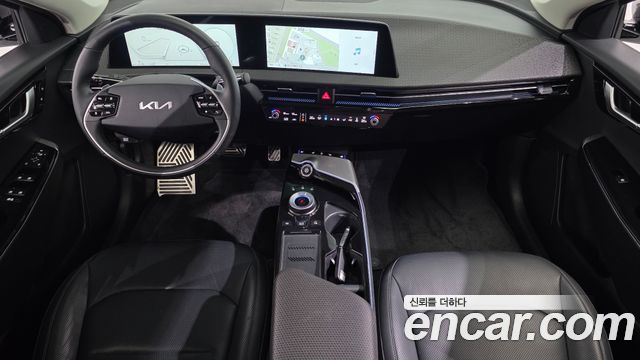 Kia EV6 — interior