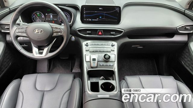 Hyundai Santa Fe — interior