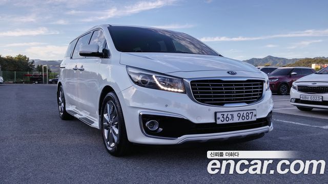 Kia Carnival — exterior