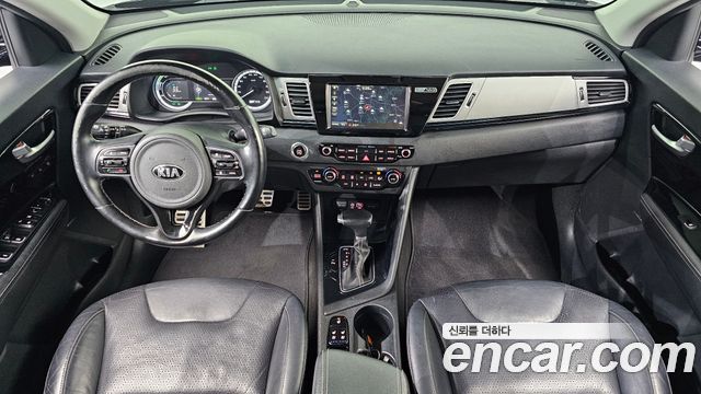 Kia Niro — interior
