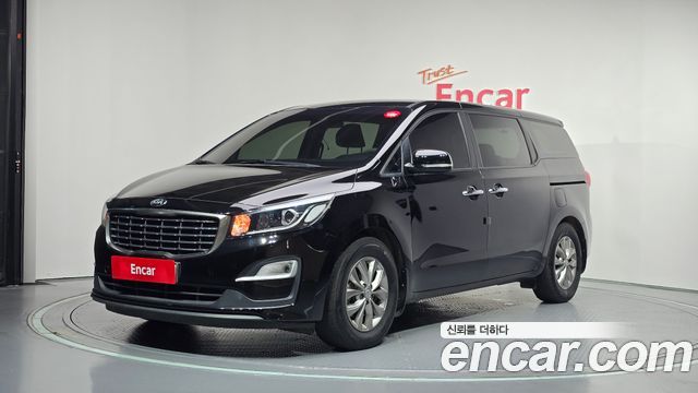 Kia Carnival — exterior