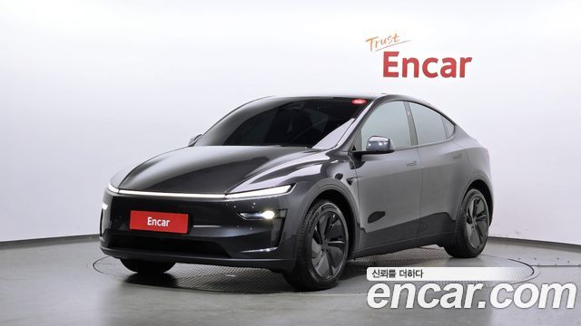Tesla Model Y — exterior