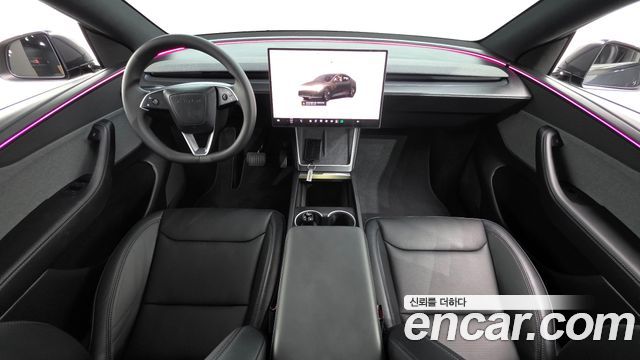 Tesla Model Y — interior
