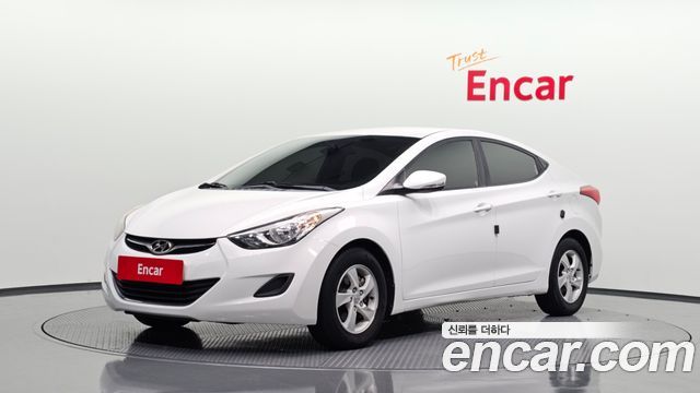 Hyundai Avante — exterior
